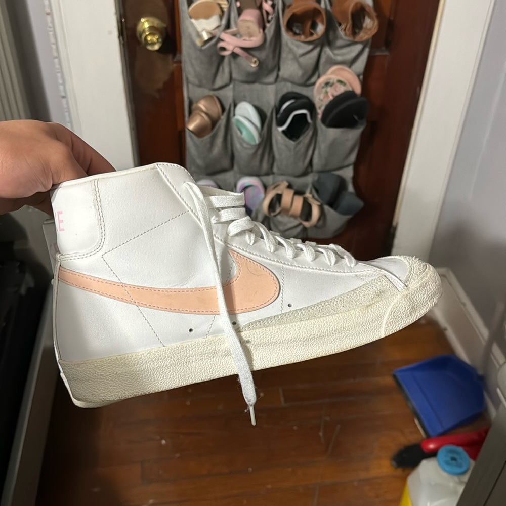 Nike Blazers Mid “Vintage 77” - Picture 1 of 7